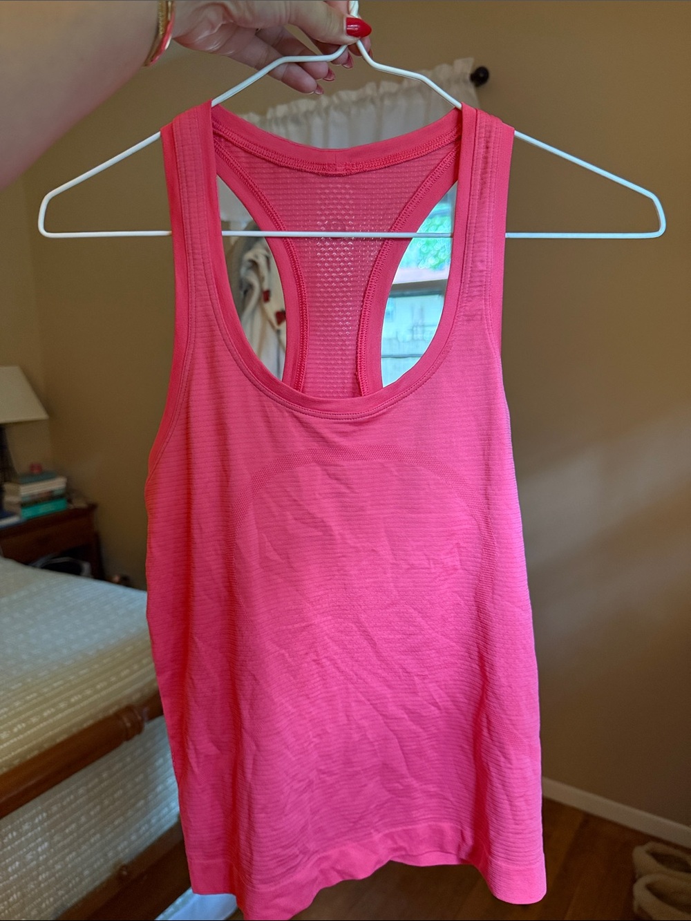 Lululemon Swiftly Tech Racing Length Tank - Size 4